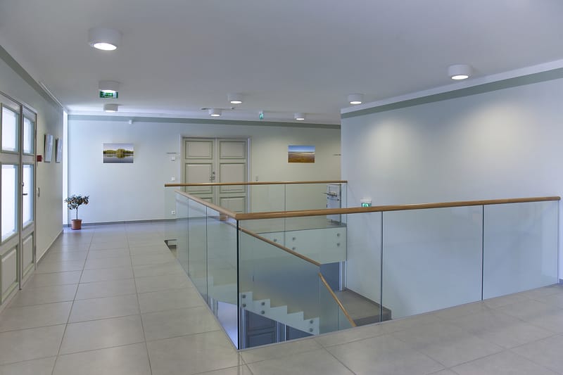 Glass balustrades on staircases
